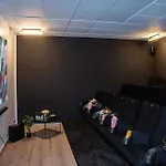 Villa Casino 2 - Sauna Whirlpool Game-zone Höhr-Grenzhausen