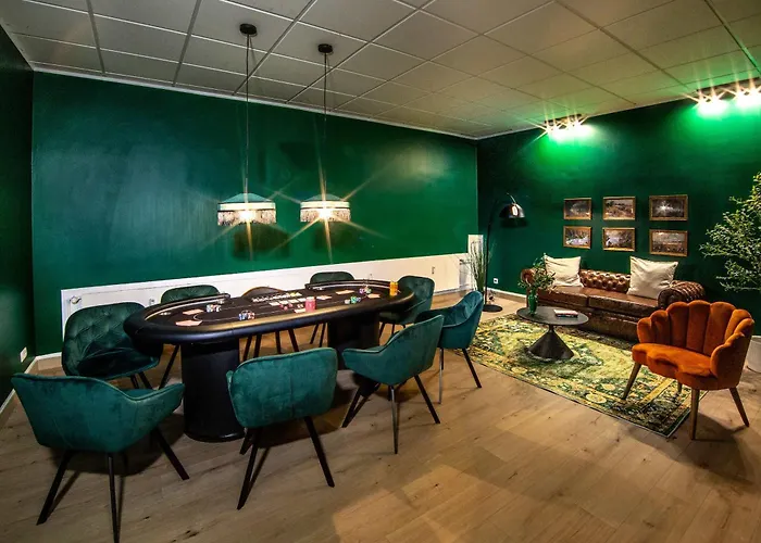 Casino 2 - Sauna Whirlpool Game-zone *