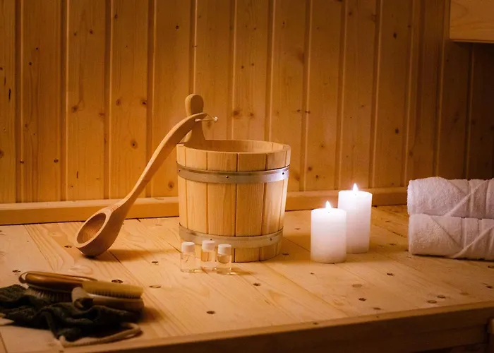 Casino 2 - Sauna Whirlpool Game-zone Villa Höhr-Grenzhausen