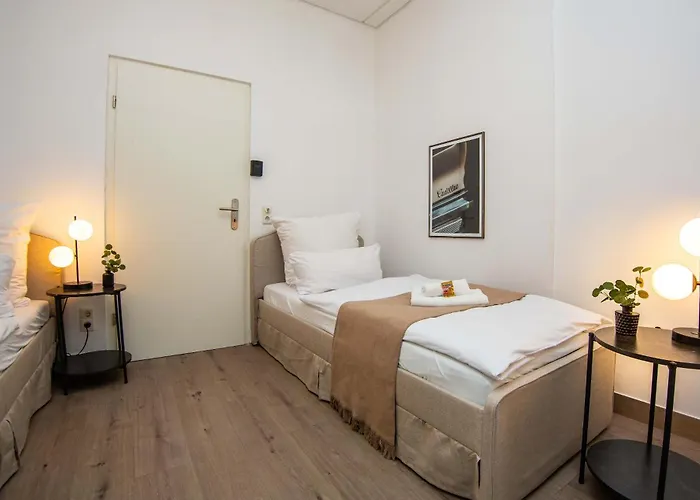 Villa Casino 2 - Sauna Whirlpool Game-zone Höhr-Grenzhausen